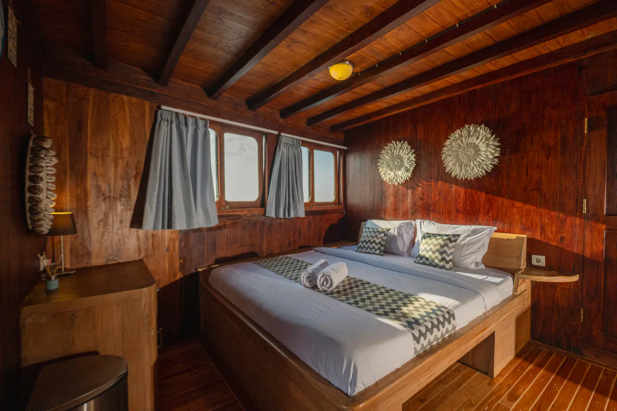 Royal Master Suite - Image 1